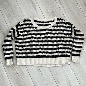Free People striped cropped sweater. Size XS